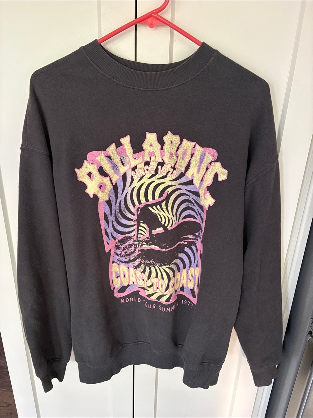 Billabong Women’s Surf Graphic Pullover Sweatshirt